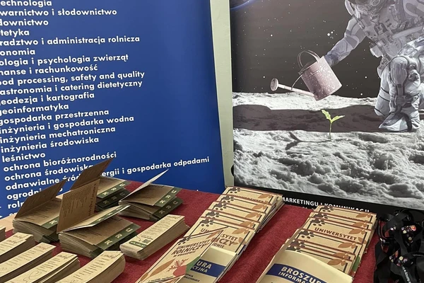 Powiatowe Targi Edukacji i Pracy „Zaplanuj swoją przyszłość” w Radomsku