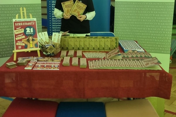 Świętokrzyskie Targi Edukacyjne w Sandomierzu 17 marca 2025 r.